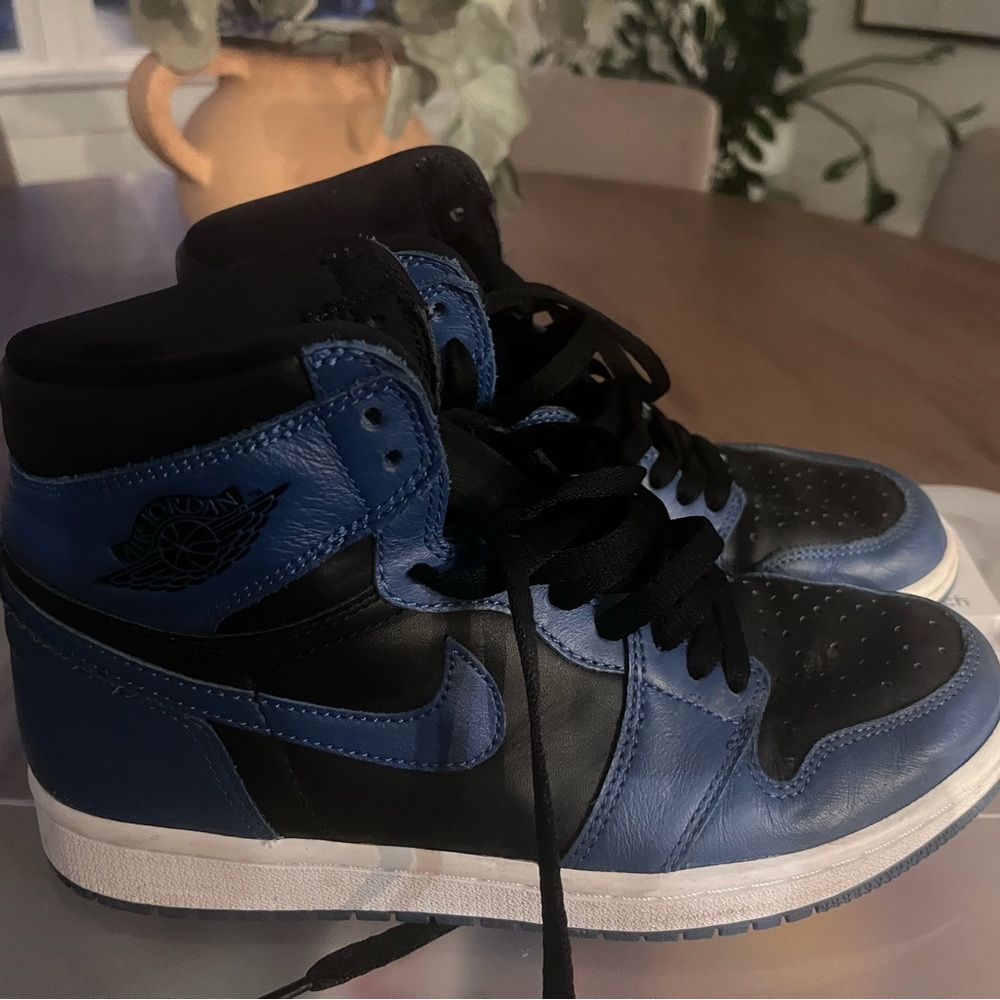 Nike Air Jordan’s barely worn